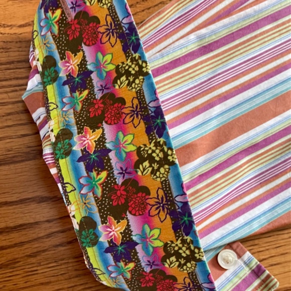 Robert Graham Dress Shirt - Picture 2 of 4